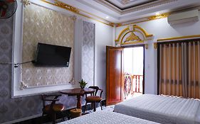Little Sài Gòn Hostel